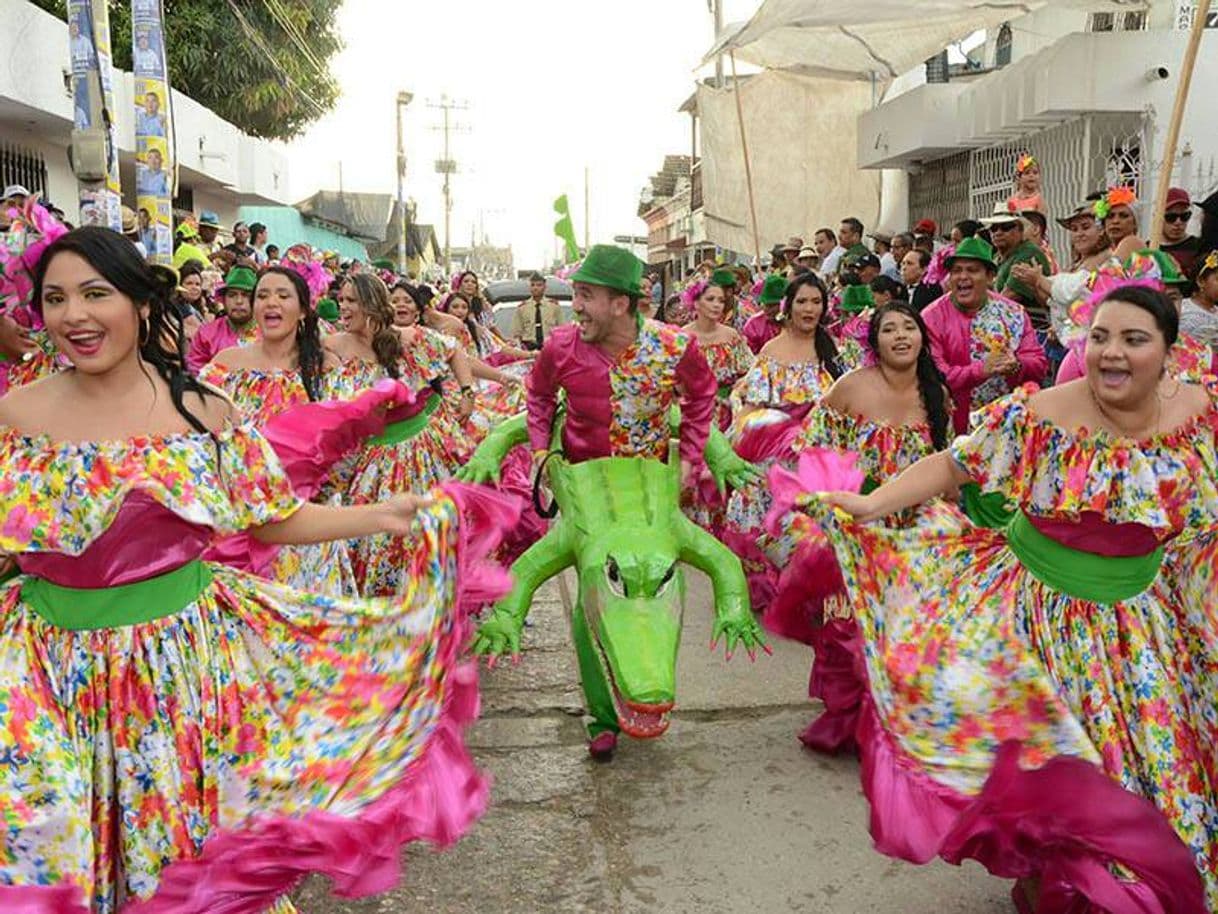 Fashion La danza del Caiman