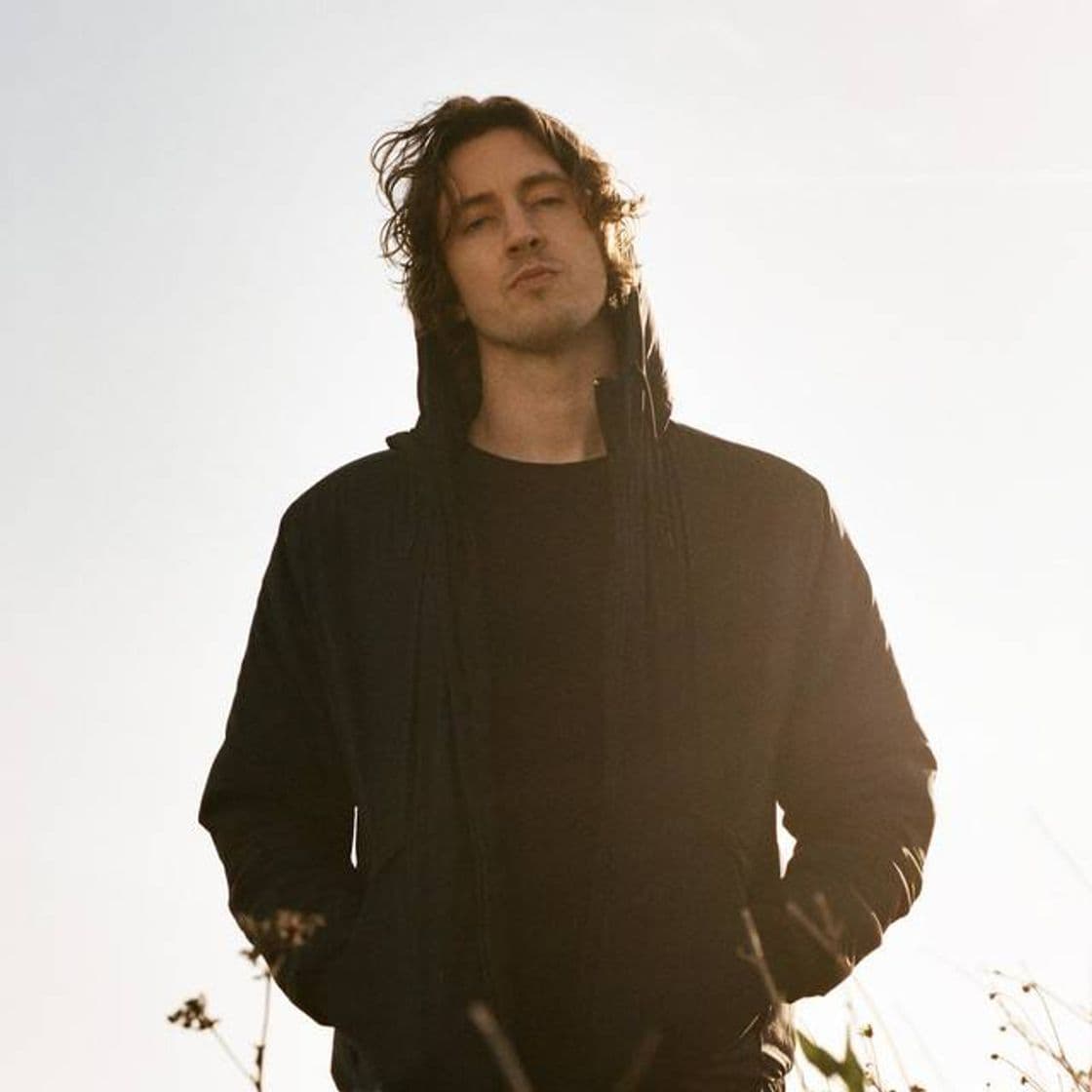 Canción Dean Lewis