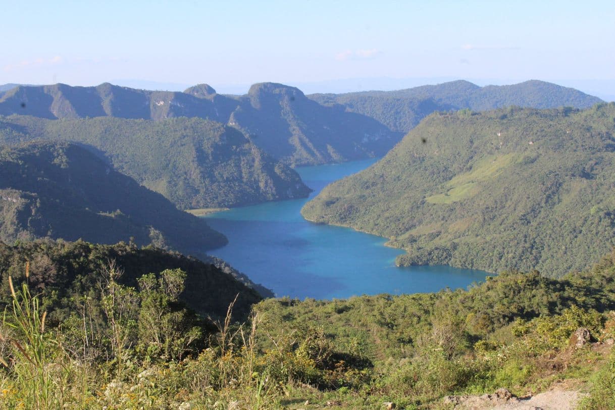 Lugar Laguna Brava Yalambojoch Nentón