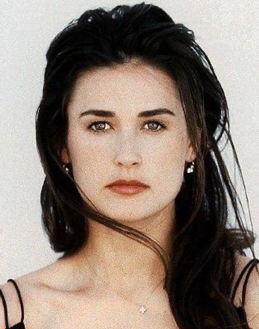 Fashion Demi Moore