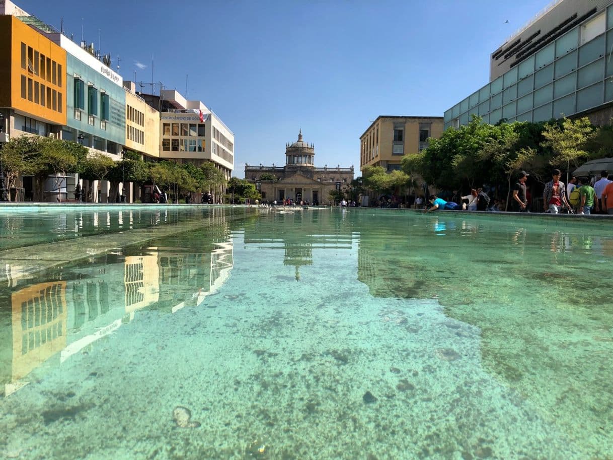 Lugar Plaza de la Liberación