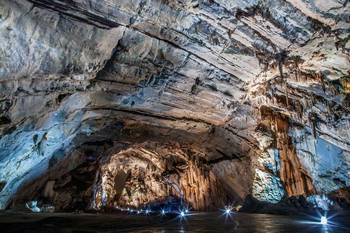 Place Grutas de Cacahuamilpa - Alpuyeca