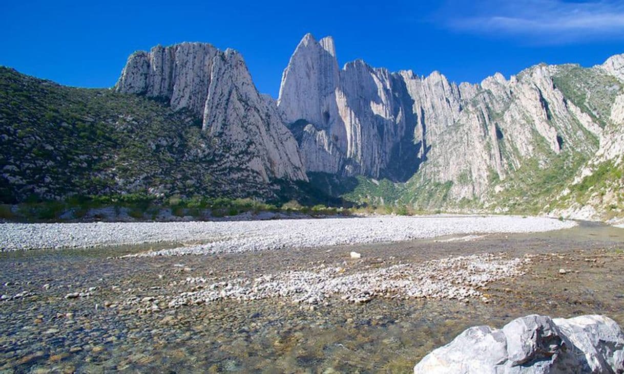 Place La Huasteca