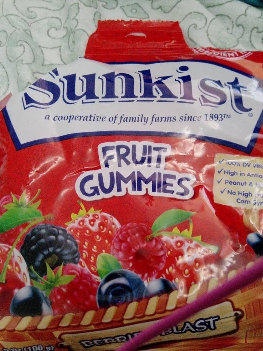 Moda Sunkist, Fruit Gummies. 