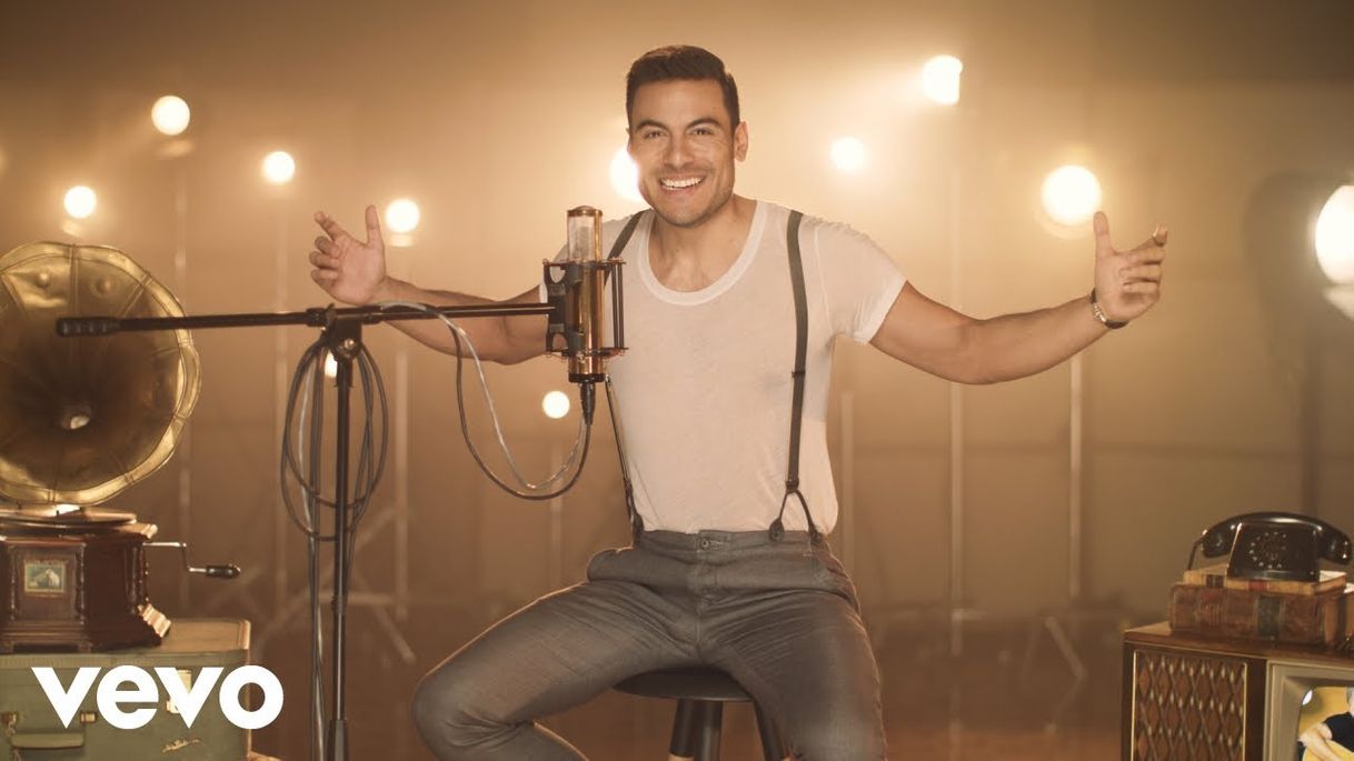 Moda Carlos Rivera - Por Tu Amor (Si Fuera Mía [Video Oficia]l) - YouTube