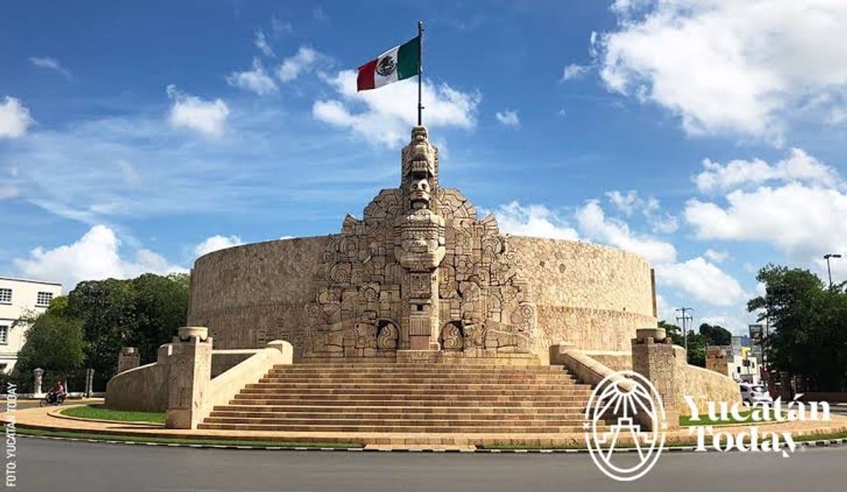 Place Monumento a la Patria