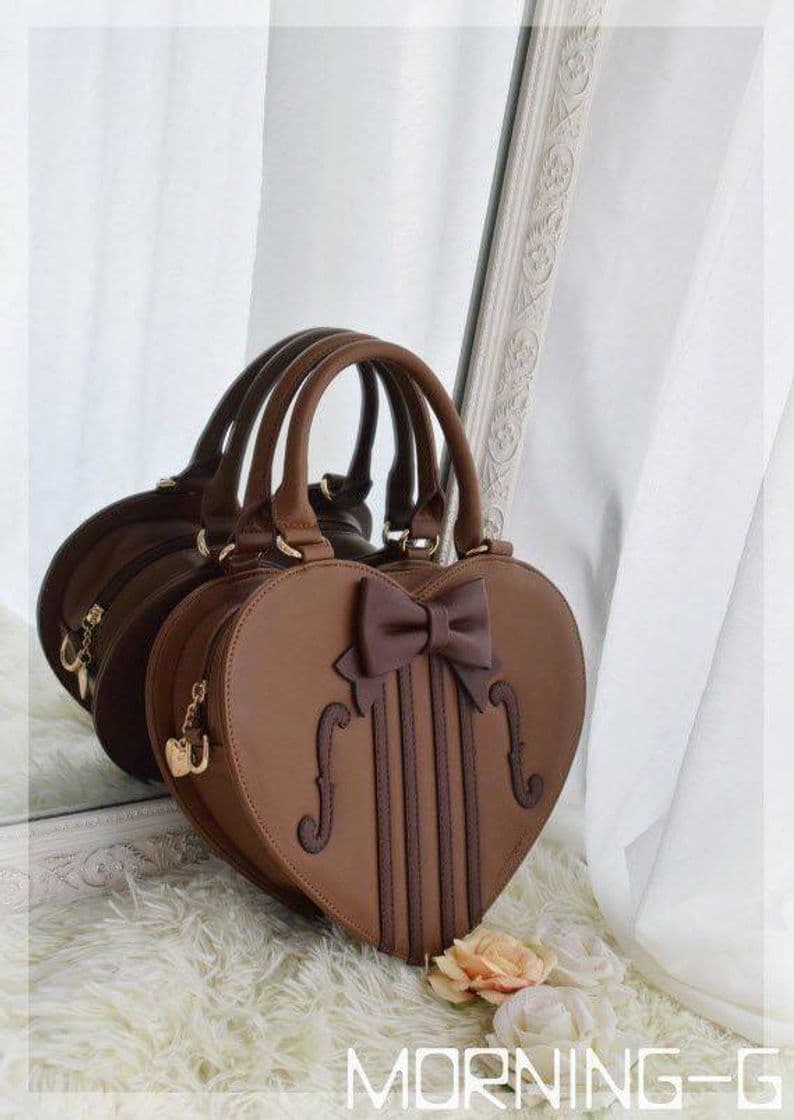 Fashion Bolsa de coração na cor marron.😍