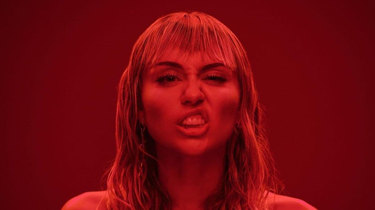 Fashion Miley Cyrus - Mother's Daughter