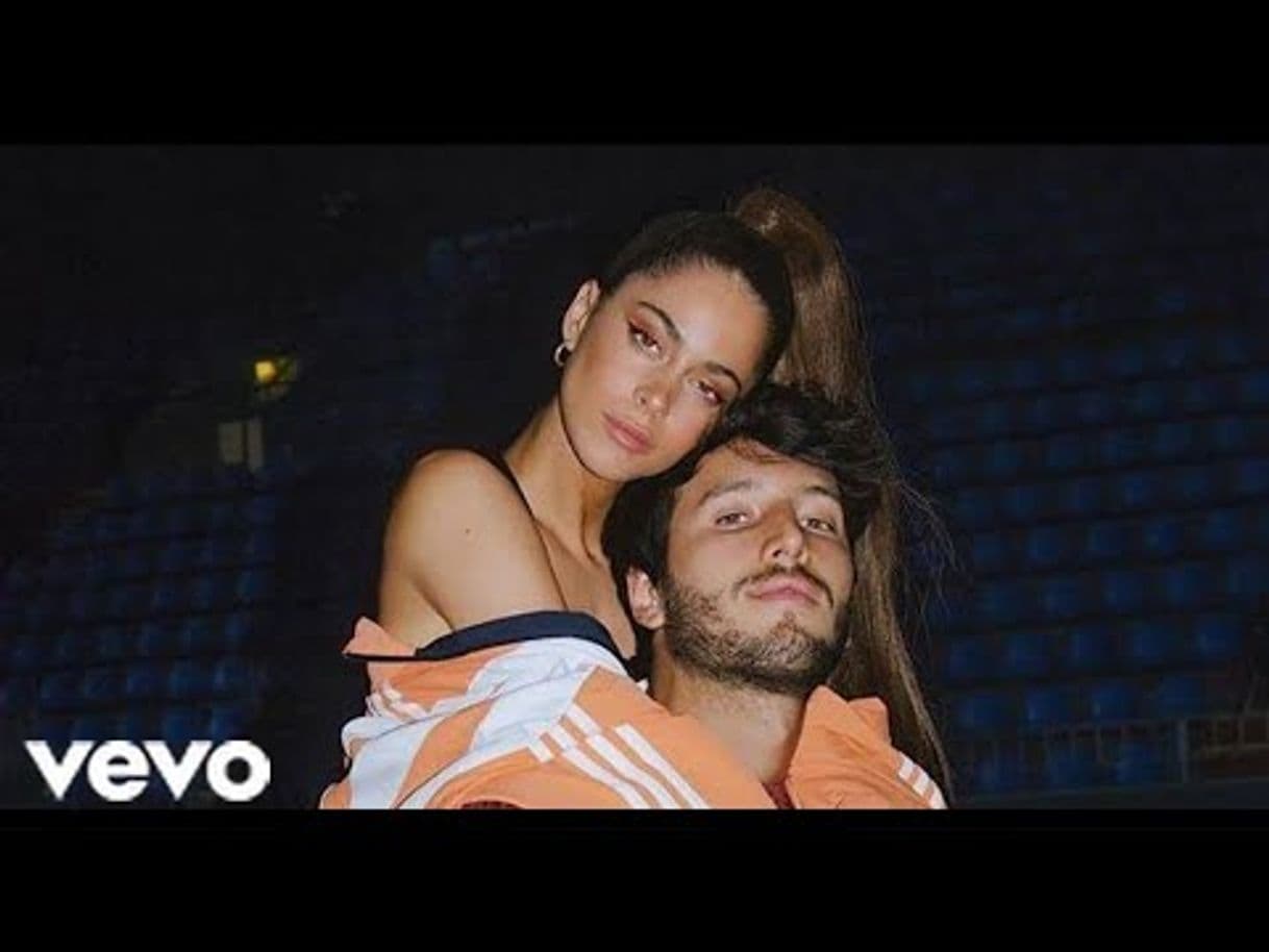 Music TINI, Sebastián Yatra - Si Tu Te Vas (Official Video) - YouTube