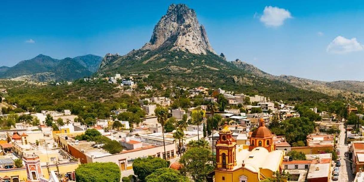 Place Peña de Bernal