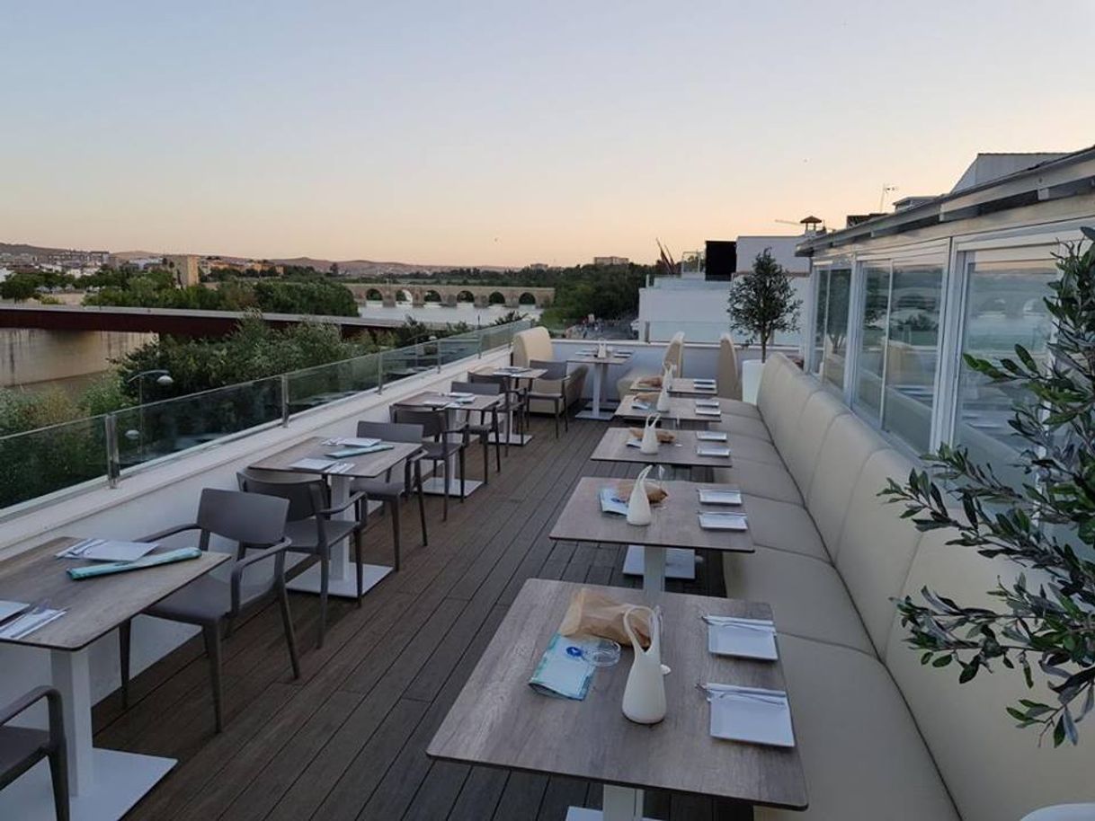 Restaurantes La Taberna del Río