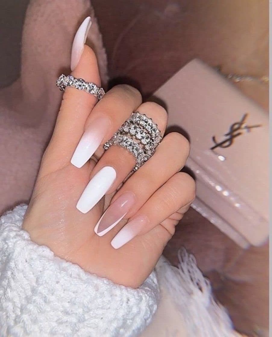 Fashion Cute white nails