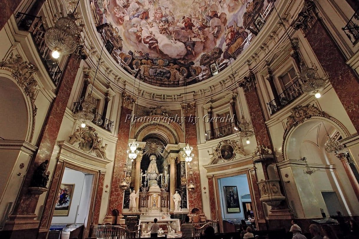 Lugar Basílica de la Mare de Déu dels Desamparats