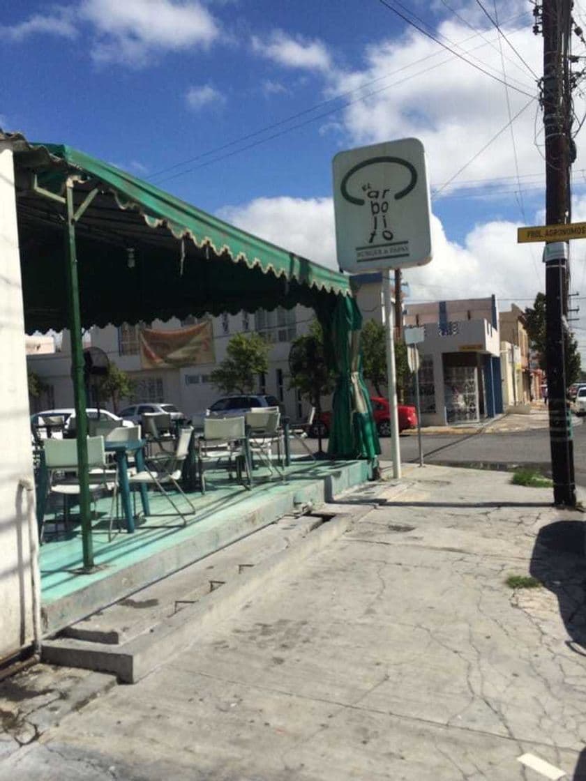 Restaurantes El Arbolito Tec