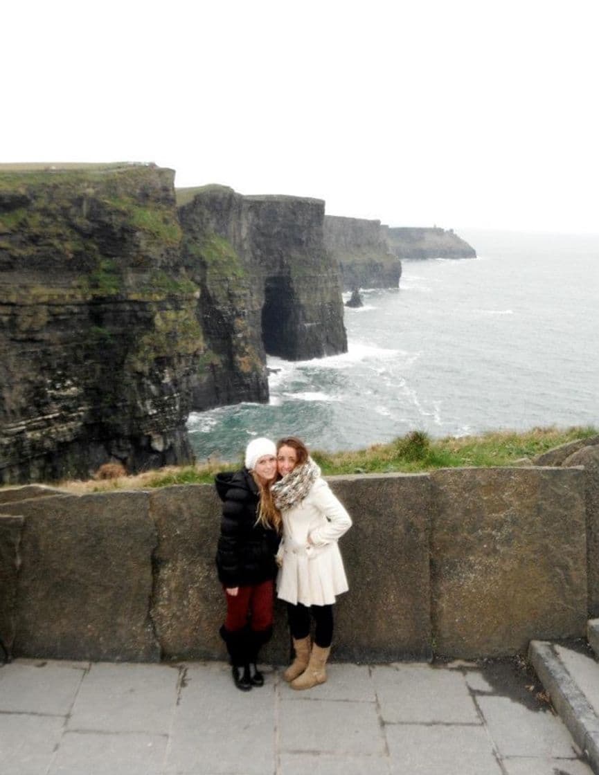 Place Cliffs of Moher