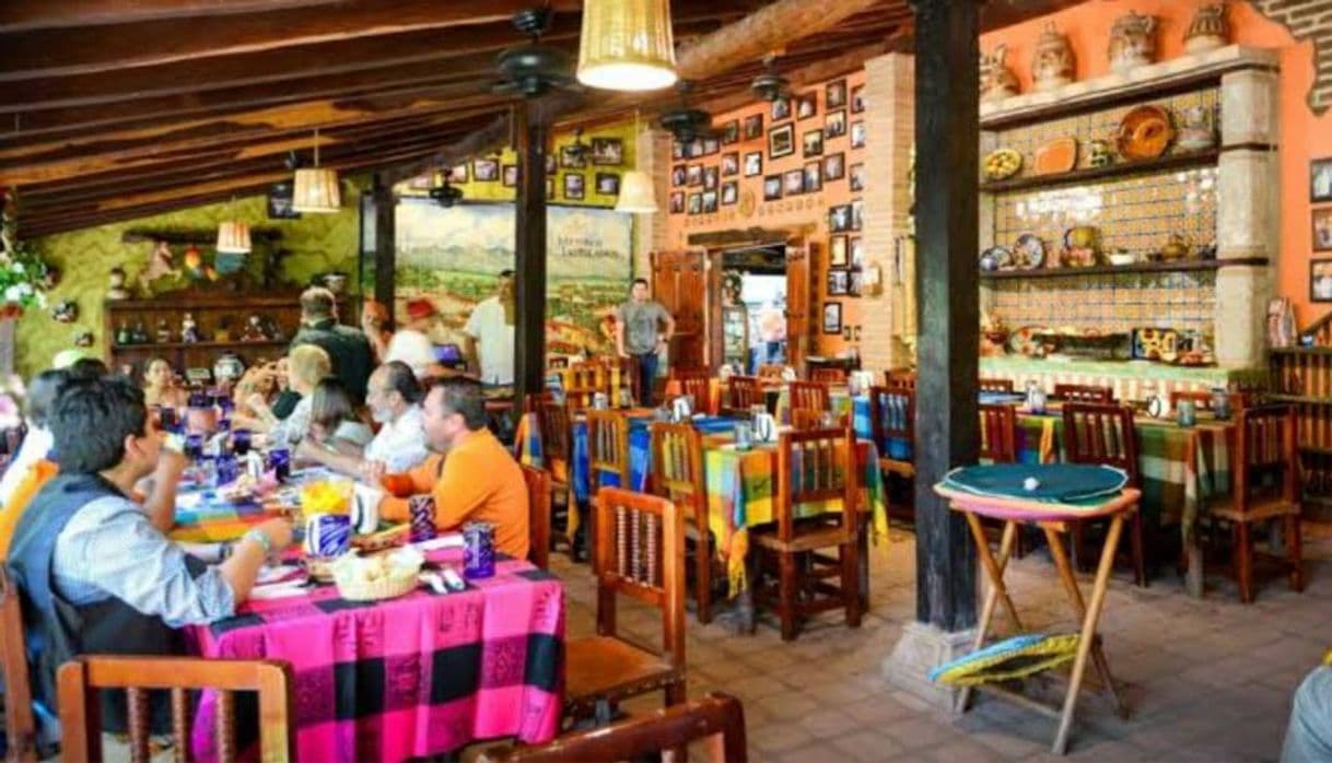 Restaurants El Mesón de Los Laureanos