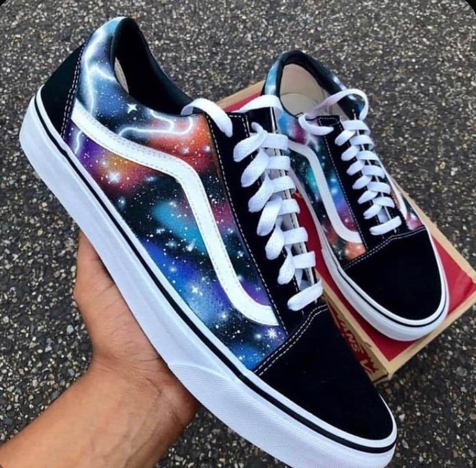 Fashion 🆔 VANS 01 