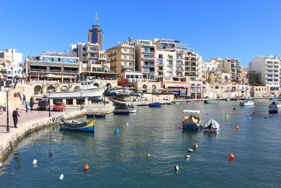 Lugar Spinola Bay