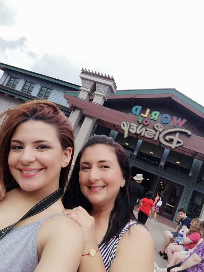 Place Disney Springs