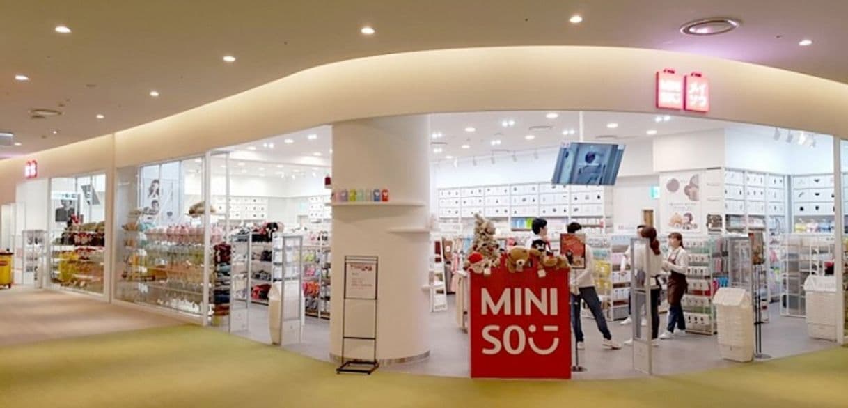 Place Miniso Monterrey Centro