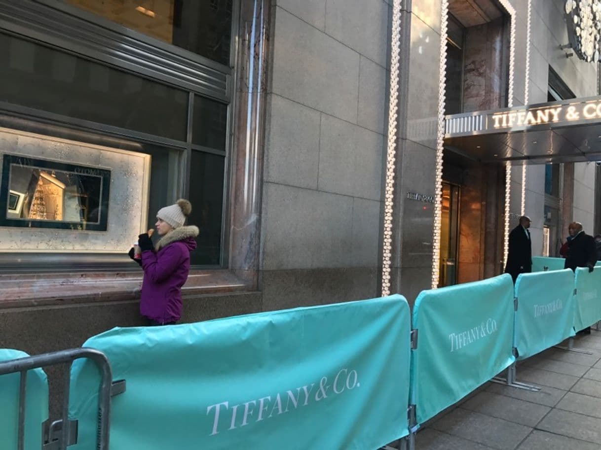 Lugar Tiffany & Co.