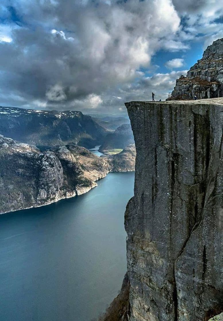 Lugar Preikestolen