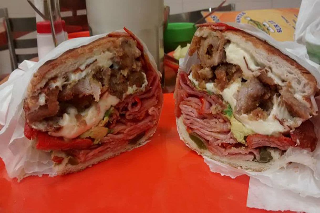 Restaurants Tortas Gigantes Sur 12