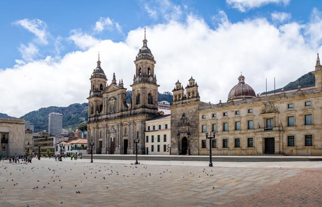 Place Plaza de Bolívar