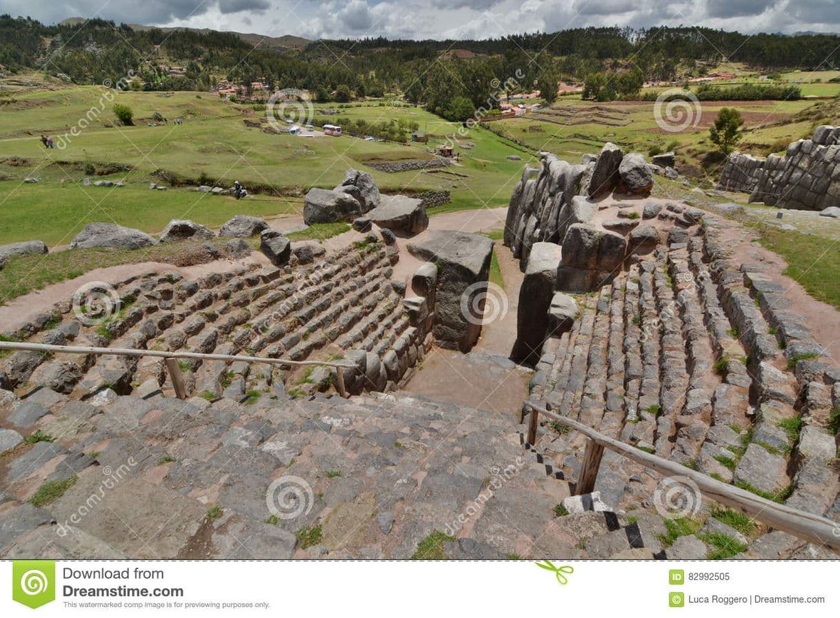 Moda Saqsaywaman