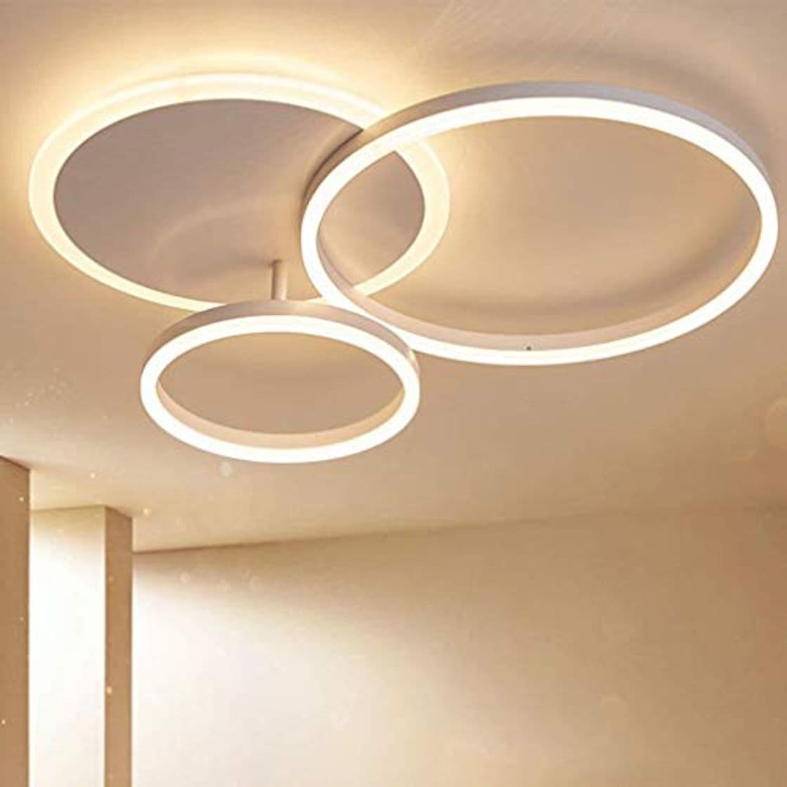 Producto Lámpara de techo LED Lámpara de sala de estar regulable moderna Lámpara de techo de diseño con control remoto Lámpara de techo de moda Minimalista Iluminación de acrílico de metal Dormitorio Cocina Co