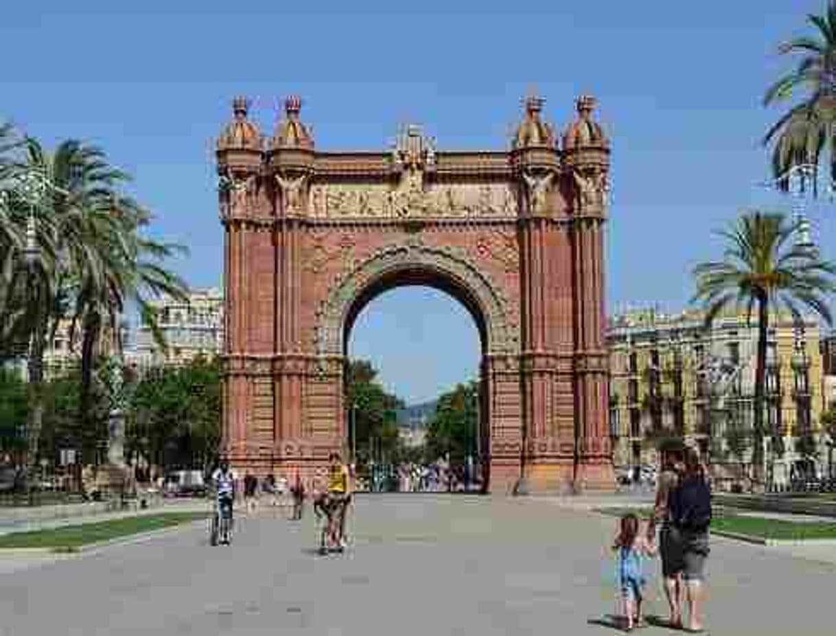 Place Arc de Triomf