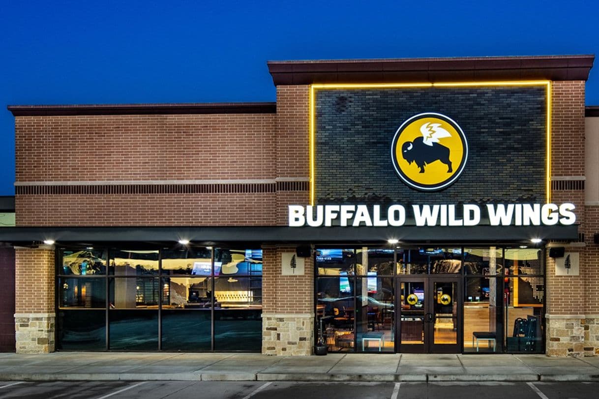 Restaurants Buffalo Wild Wings Leones