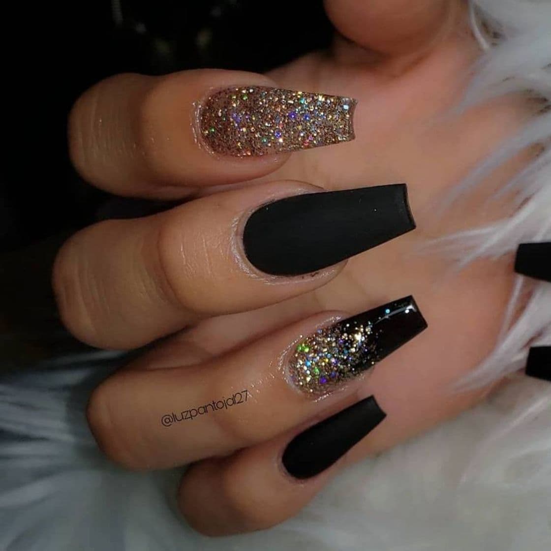 Fashion Uñas tonos negro 🖤