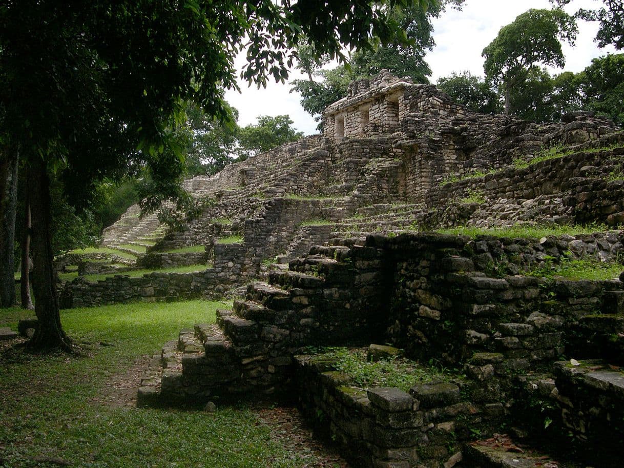 Place Yaxchilán