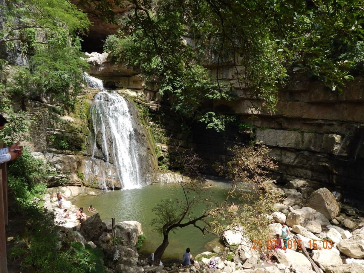 Lugar Cascada El Chorreadero