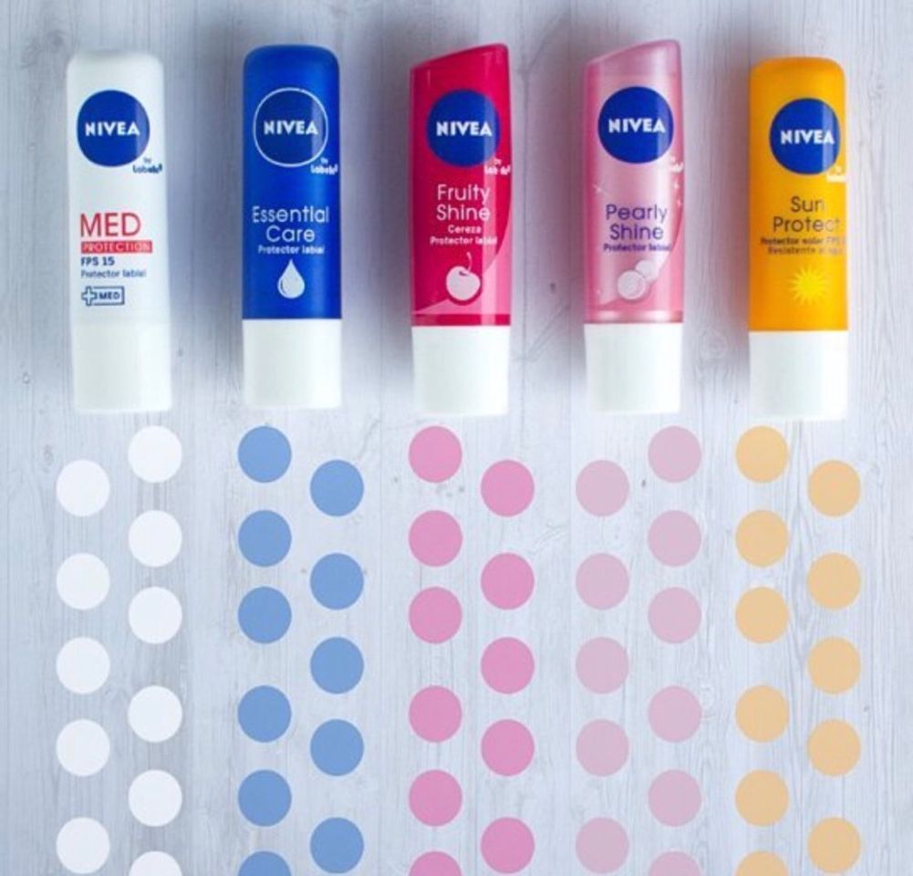 Product NIVEA Bálsamo labial para el cuidado del cuidado original