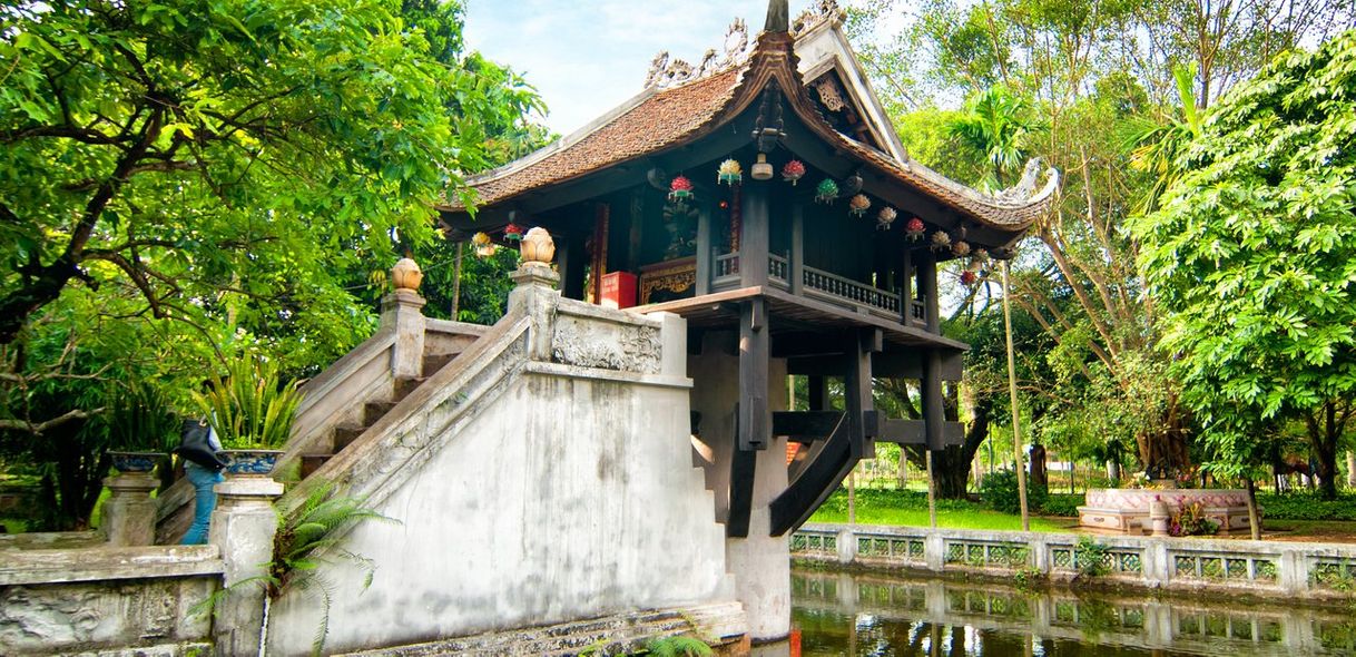 Place Pagoda del Pilar Único