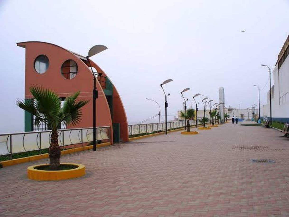 Place Malecon Roca