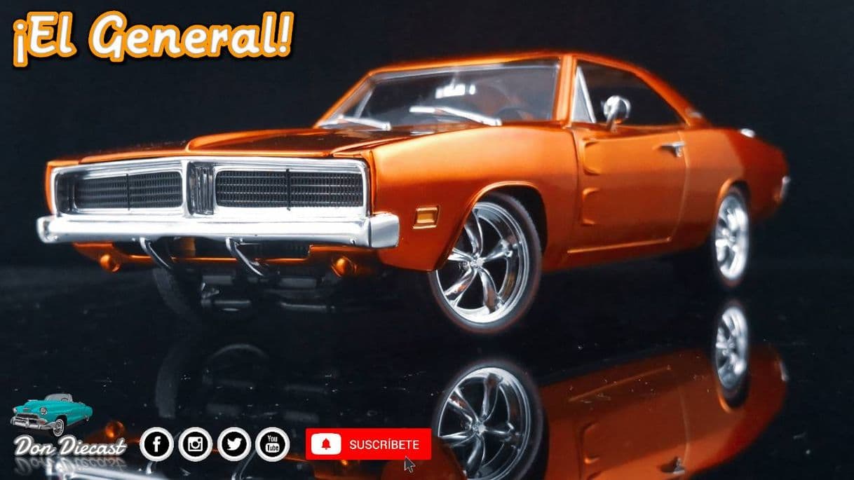 Moda Dodge Charger 1969 Hotwheels Classics Escala 1/18