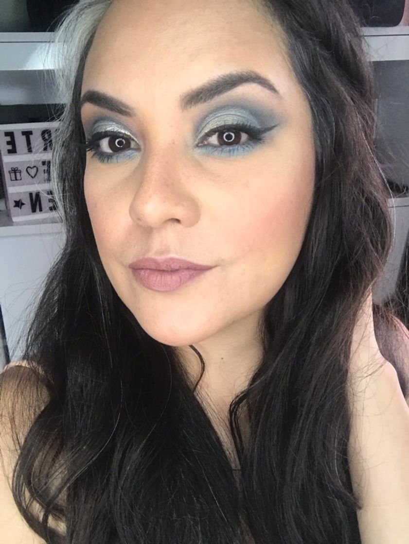 Product Makeup azul