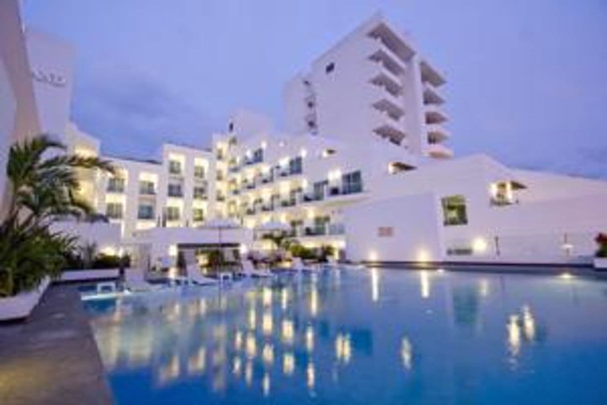 Lugar Coral Island Hotel & Spa