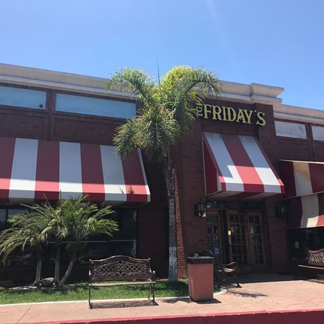 Restaurants TGI FRIDAY'S Tijuana.