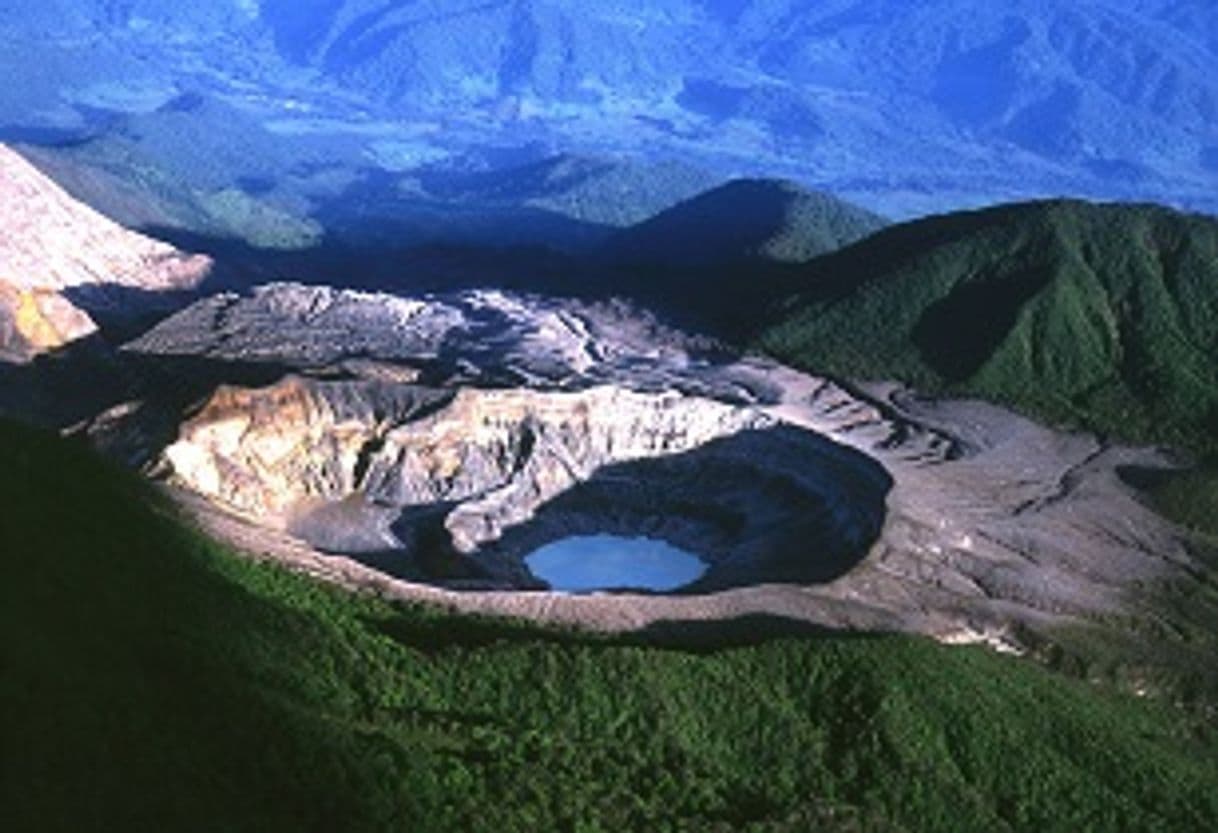 Lugar Parque Nacional Volcán Poás