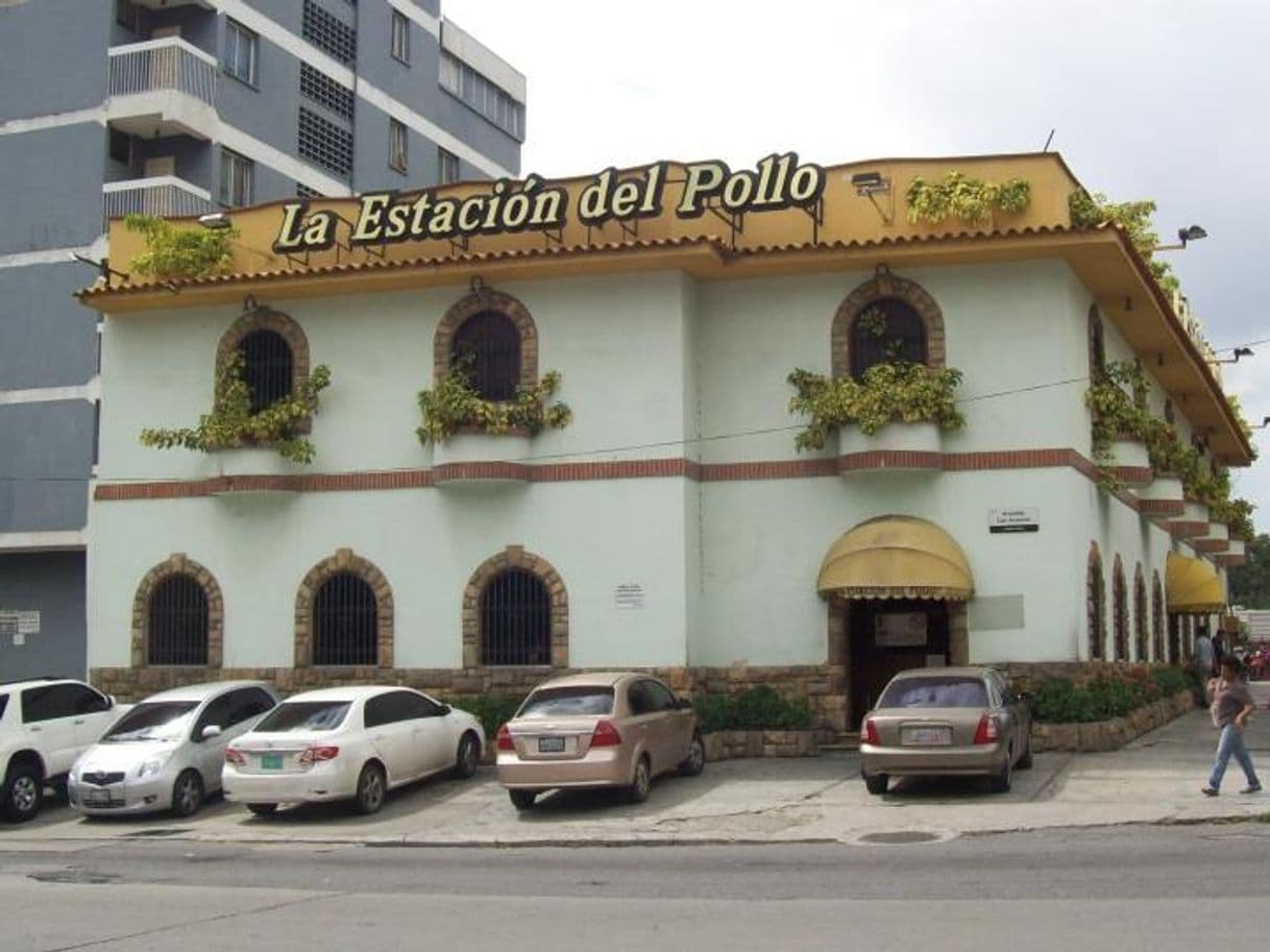 Restaurantes La Estación del Pollo Sabana Grande