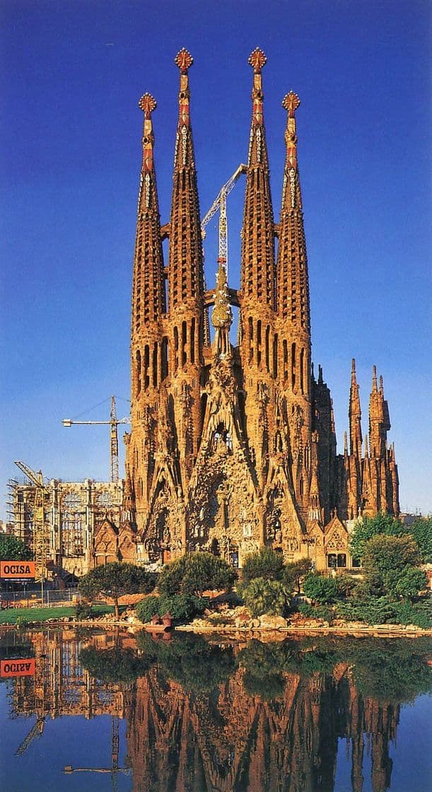 Place SAGRADA FAMÍLIA