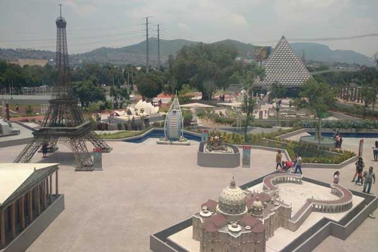 Place Parque Temático “Mini Mundos”