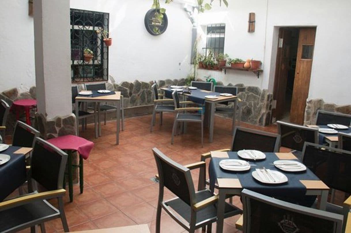 Restaurants El Patio De Benitez