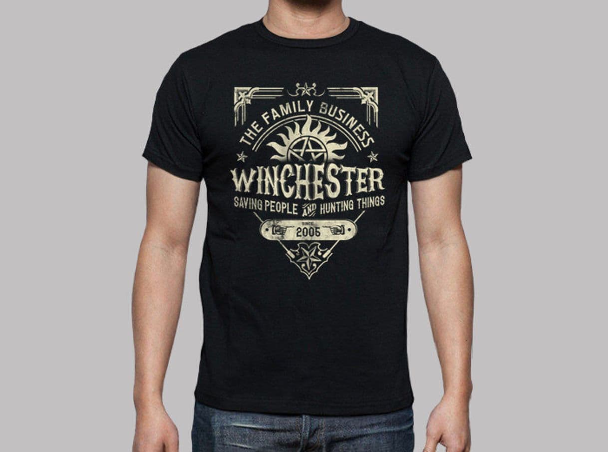 Moda Camiseta A very Winchester Bussines | laTostadora