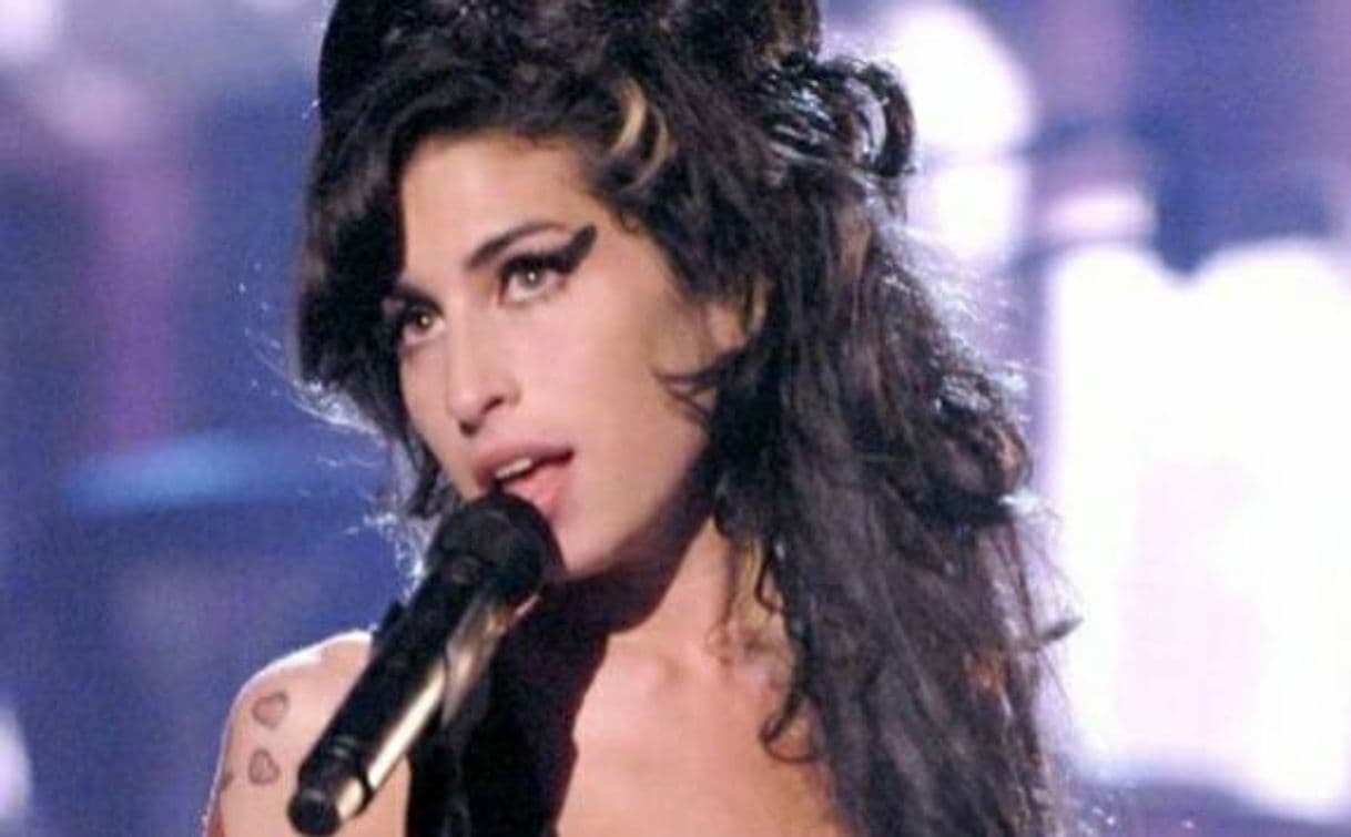 Canción Amy Winehouse - Wikipedia