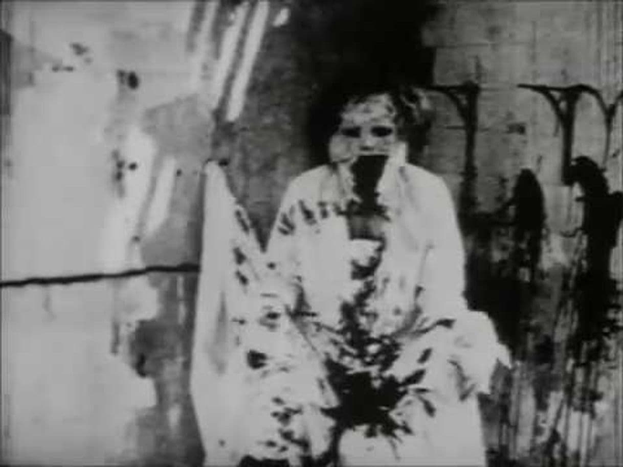 Movie BEGOTTEN (1990) 